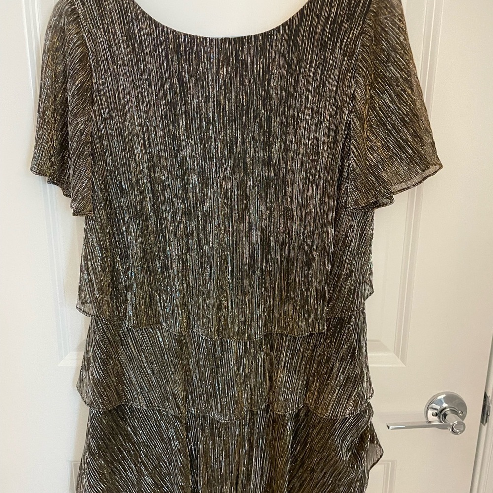 Asymmetrical Tiered Sheath Cocktail Dress - Picture 2 of 4